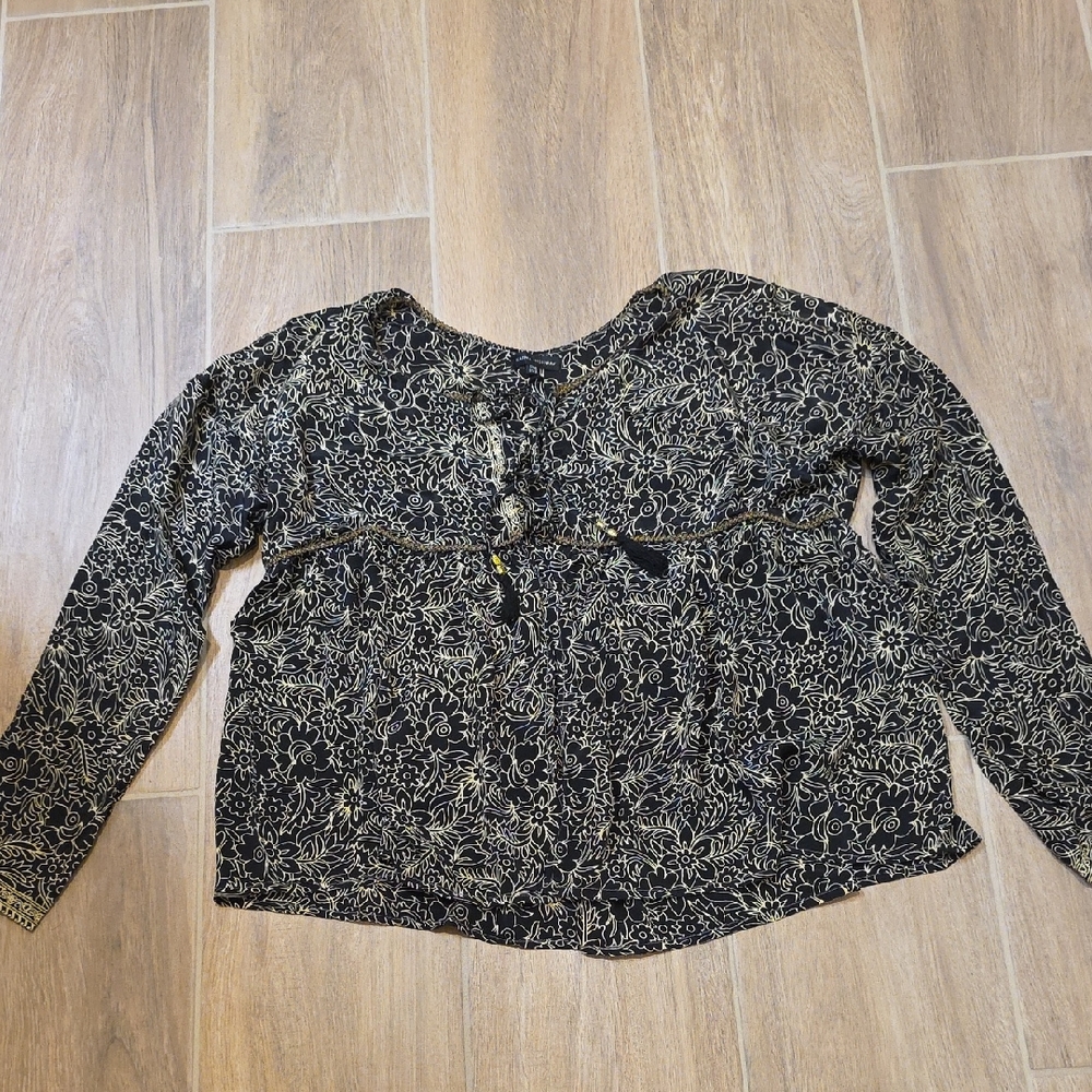 Jarma Highway Floral Long Sleeve Tie Front Top